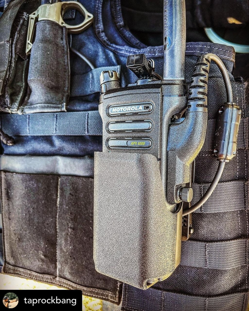 Porte Radio Red Label Système Molle - GK Pro