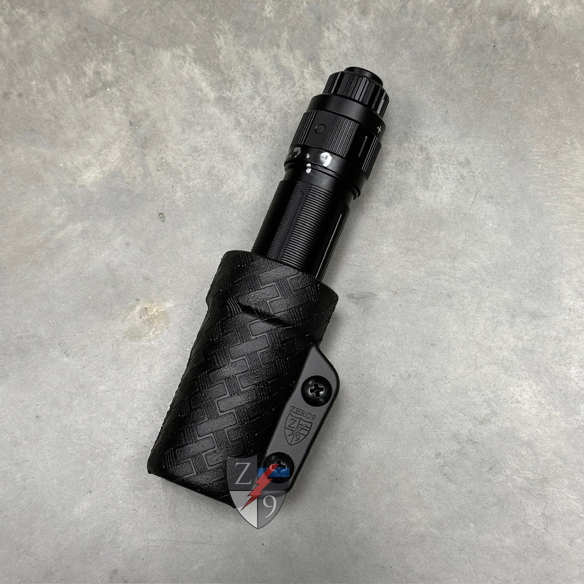 fenix flashlight case ALC-03 Quick Draw Rotating Holster and weather elements Fenix flashlight holster