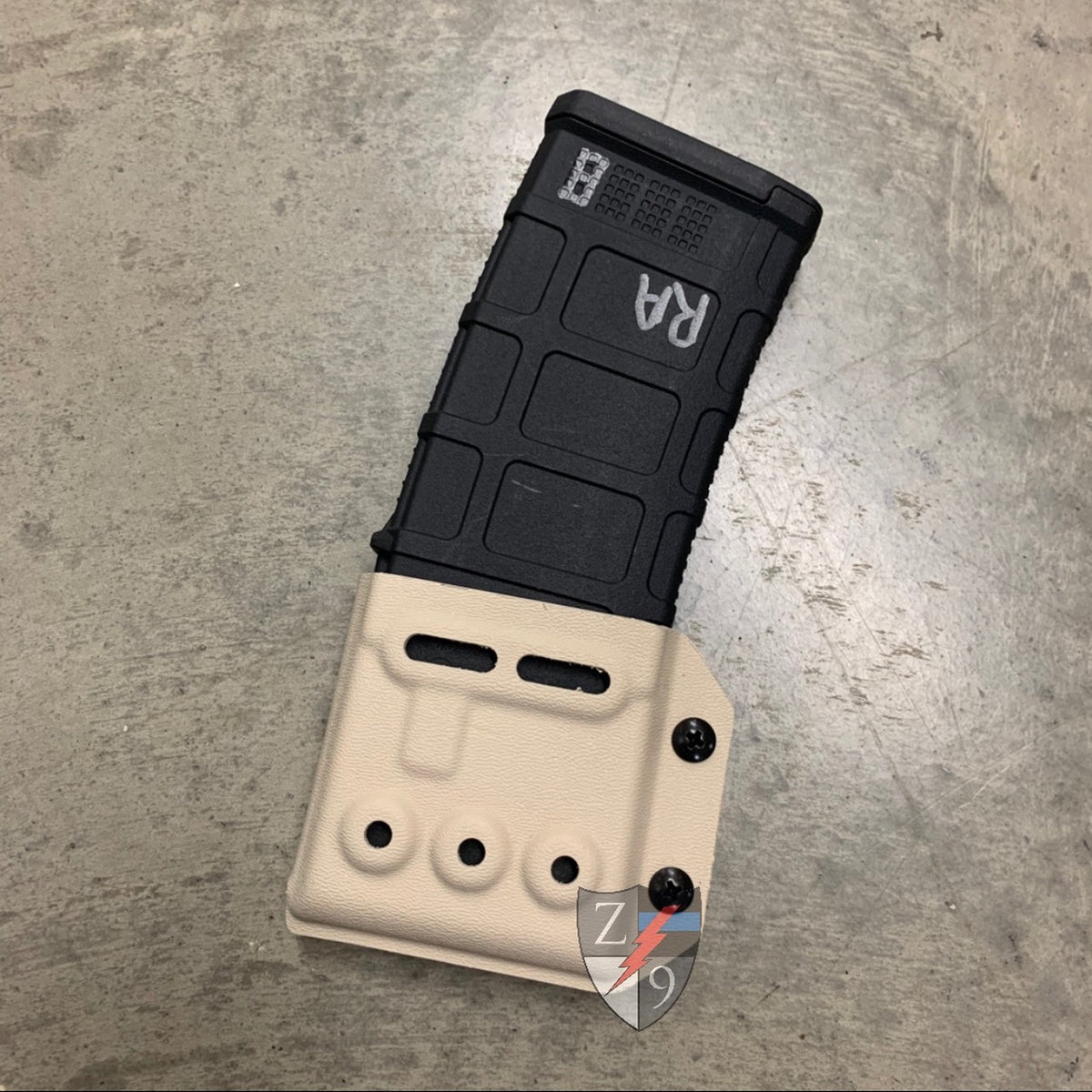ZERO9 Silver Tan AR Mag Case