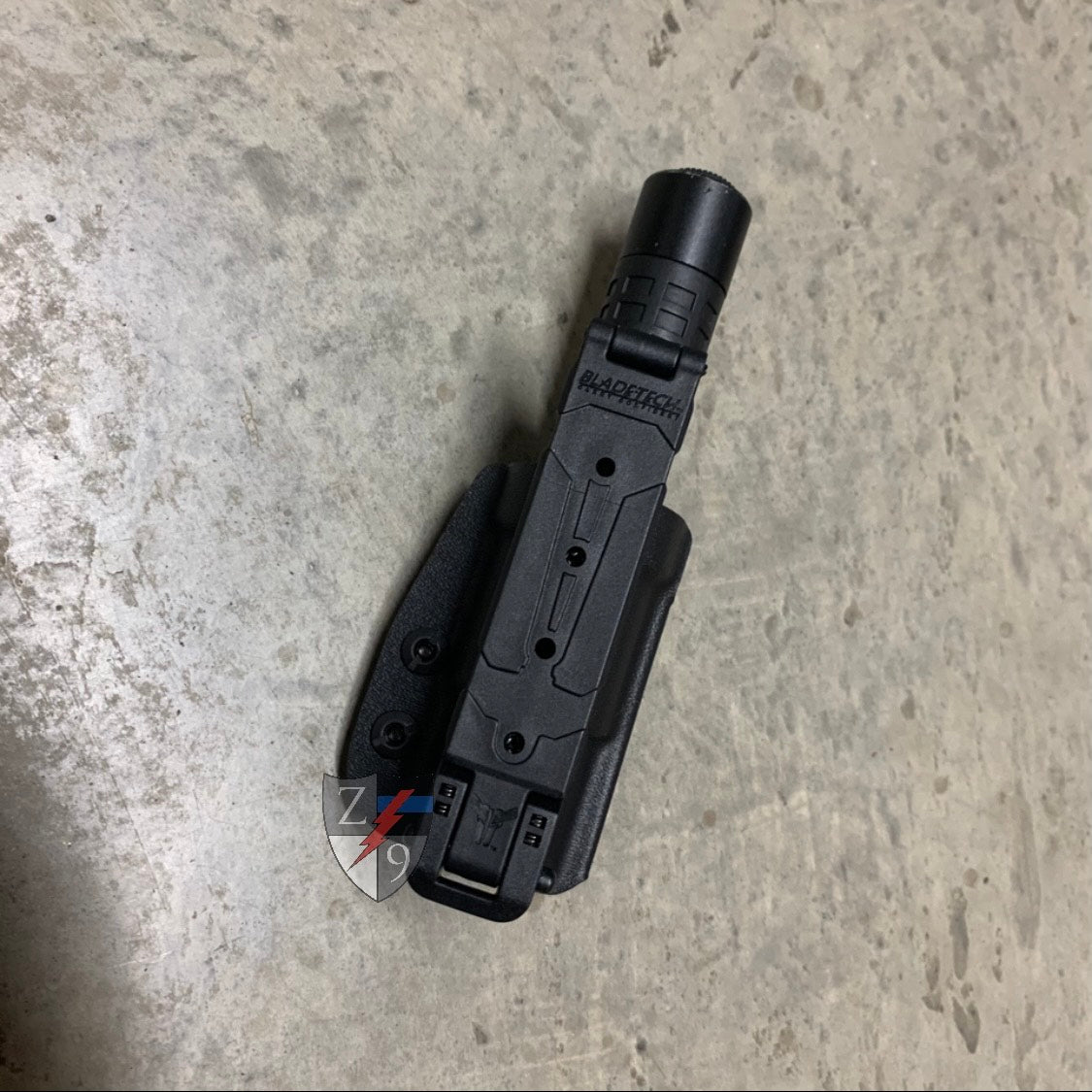 Flashlight Case with Molle Lok