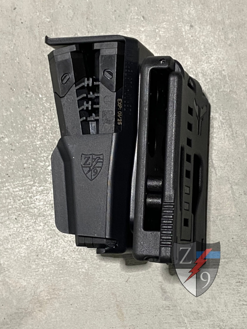Zero9 Taser 7 Spare Cartridge case with Tek-Lok